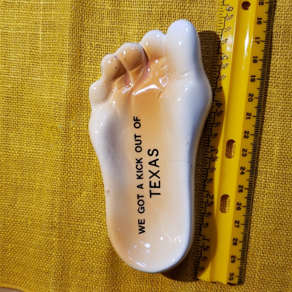 Vtg foot shaped dish Japan